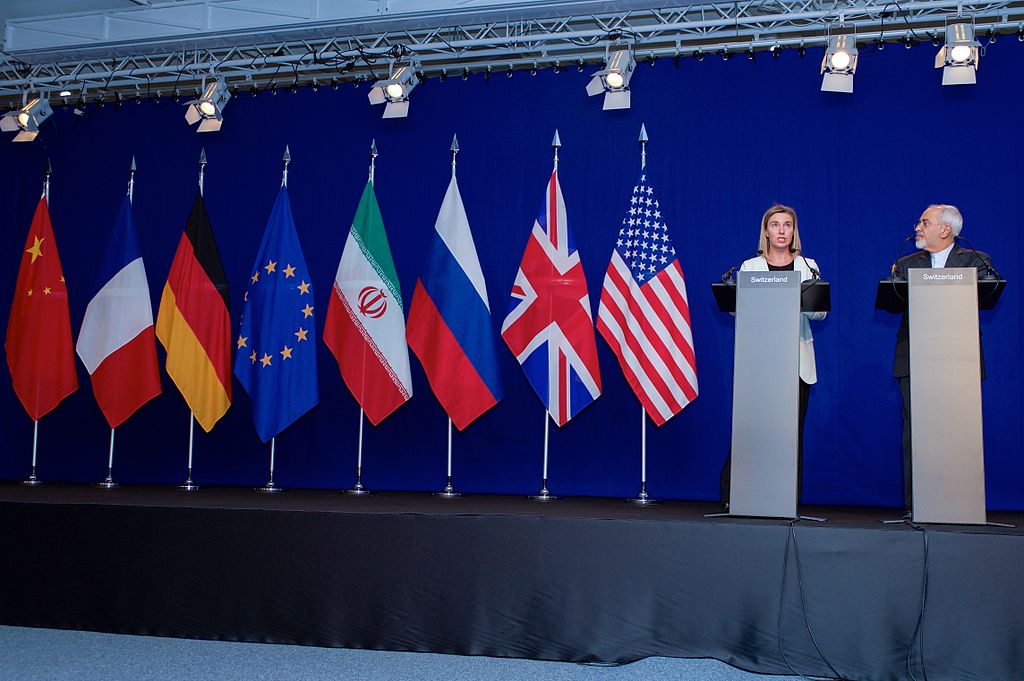 Negotiations_about_Iranian_Nuclear_Program_-_EU_High_Representative_Mogherini_and_Iranian_Foreign_Minister_Zarif_Address_Reporters_in_Lausanne